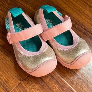 Chooze pink+gold shoes Sz 6